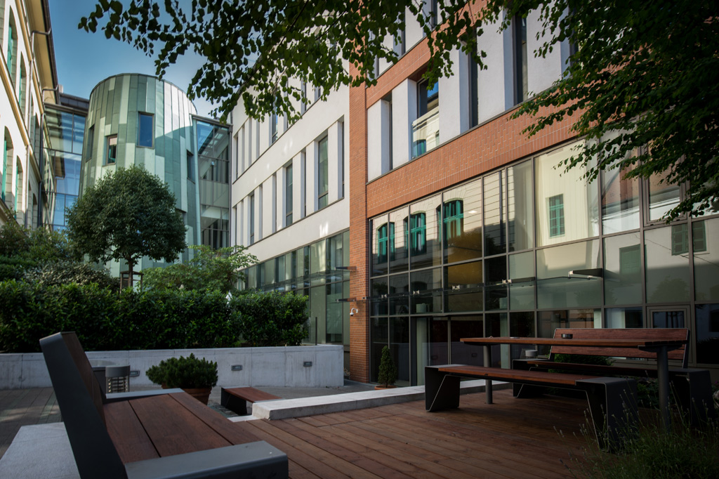 Bécsi Corner Irodaház